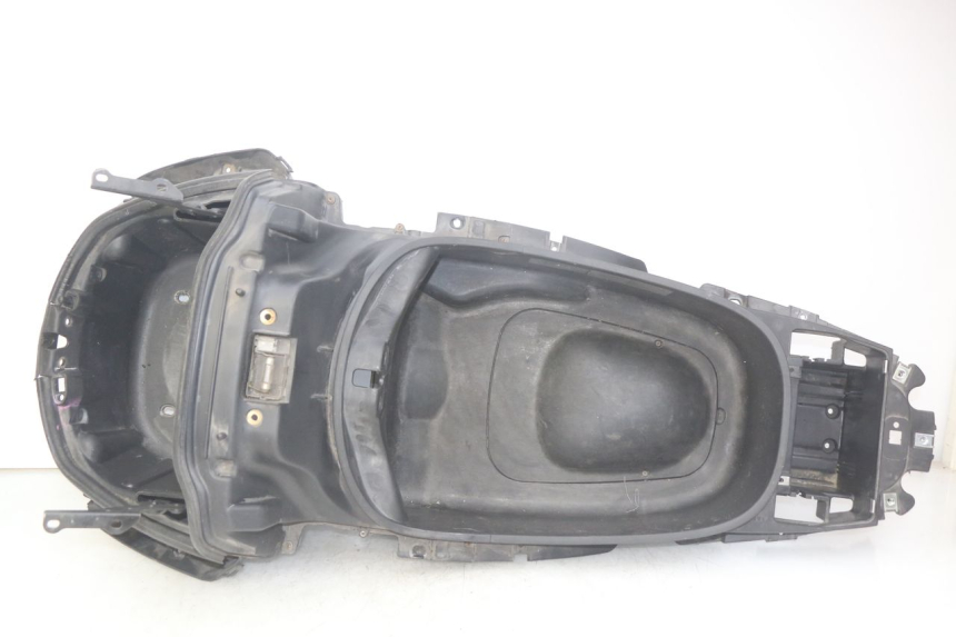 photo de ASIENTO DE ALMACENAMIENTO PIAGGIO XEVO - X EVO 125 (2007 - 2017) - Vista principal