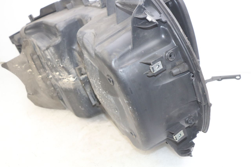 photo de ASIENTO DE ALMACENAMIENTO PIAGGIO XEVO - X EVO 125 (2007 - 2017) - Detalle de la pieza