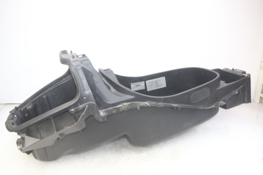 photo de ASIENTO DE ALMACENAMIENTO PIAGGIO XEVO - X EVO 125 (2007 - 2017) - Otra perspectiva