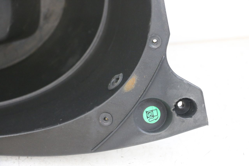 photo de ASIENTO COFRE YAMAHA NEOS NEO'S 4T 50 (2008 - 2016) - Primer plano técnico