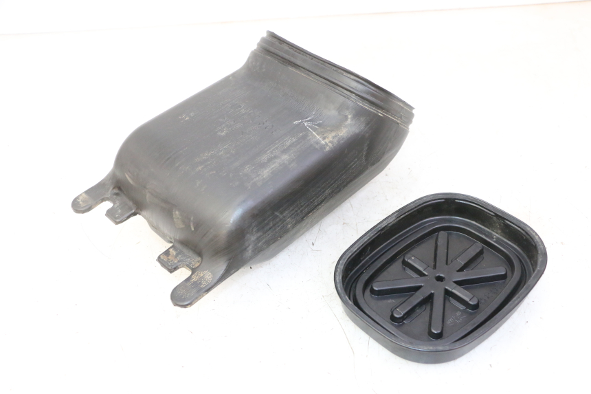 photo de ASIENTO COFRE YAMAHA YFM GRIZZLY 550 (2008 - 2015) - Primer plano técnico