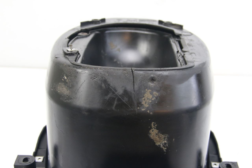 photo de CAJA DEL ASIENTO PIAGGIO ZIP 2T 50 (2009 - 2019) - Características distintivas