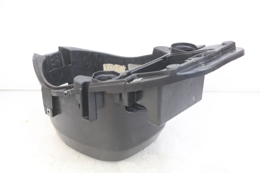 photo de CAJA DEL ASIENTO PIAGGIO ZIP 2T 50 (2009 - 2019) - Vista general del producto