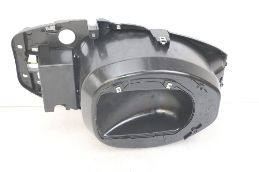 photo de CAJA DEL ASIENTO PIAGGIO ZIP 2T 50 (2009 - 2019) - Zoom estado de uso