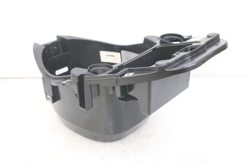 photo de CAJA DEL ASIENTO PIAGGIO ZIP 2T 50 (2009 - 2019) - Primer plano técnico
