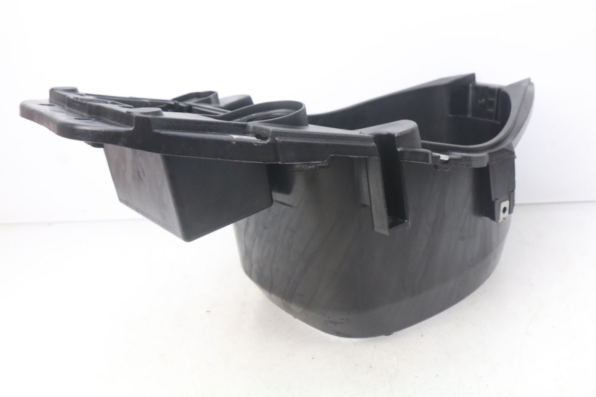 photo de ASIENTO COFRE PIAGGIO ZIP 4T 50 (2006 - 2017) - Primer plano técnico