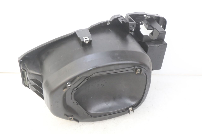 photo de CAJA DEL ASIENTO PIAGGIO ZIP 4T 50 (2018 - 2020) - Zoom estado de uso