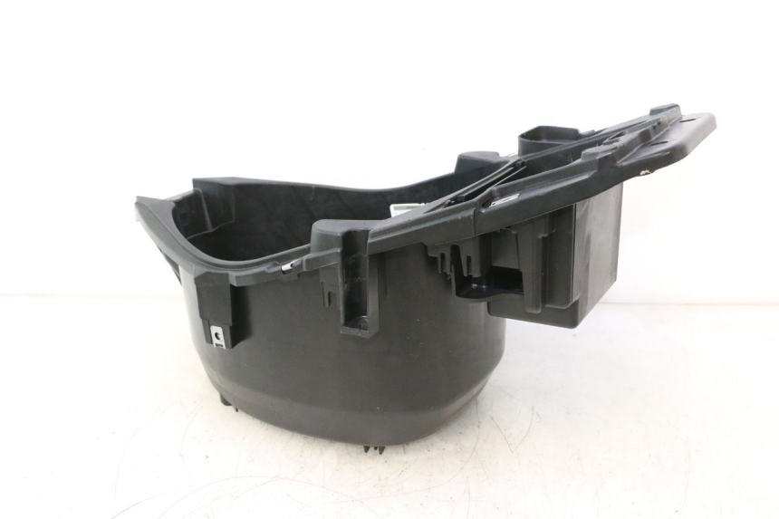 photo de ASIENTO COFRE PIAGGIO ZIP IGET 4T 50 (2021 - 2023) - Primer plano técnico
