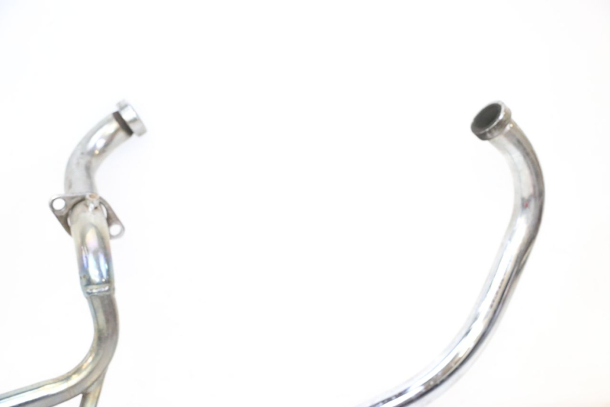 photo de COLECTOR HYOSUNG GV AQUILA 125 (2000 - 2009) - Zoom sobre los componentes