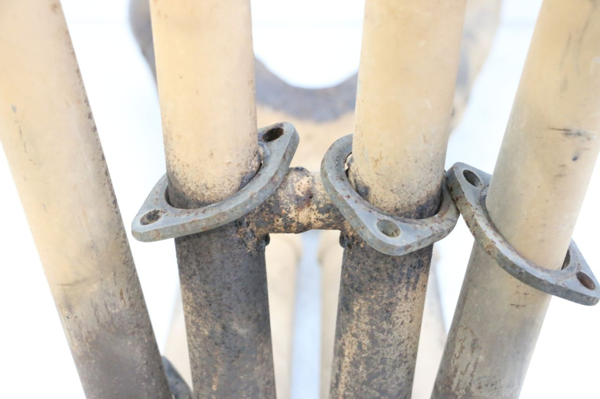 photo de COLECTOR YAMAHA FJR ABS 1300 (2006 - 2012) - Inspección visual detallada