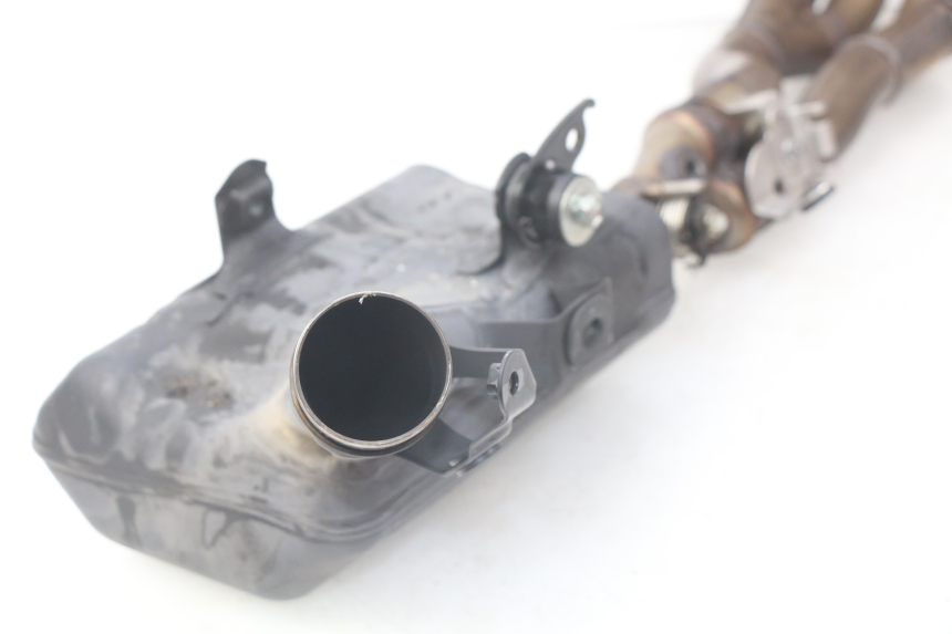 photo de COLECTOR SUZUKI GSX-R GSXR 750 (2011 - 2016) - Características distintivas