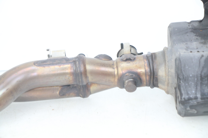 photo de COLECTOR SUZUKI GSX-R GSXR 750 (2011 - 2016) - Primer plano técnico