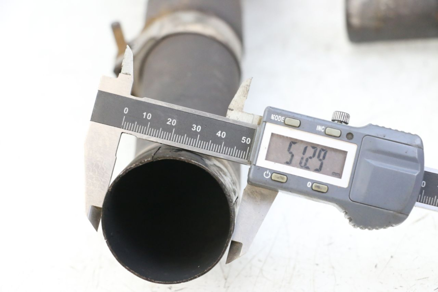 photo de COLECTOR SUZUKI SV S 650 (1999 - 2002) - Detalle de la pieza