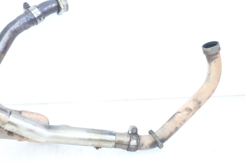 photo de COLECTOR SUZUKI SV S 650 (2003 - 2009) - Estado de la superficie y material