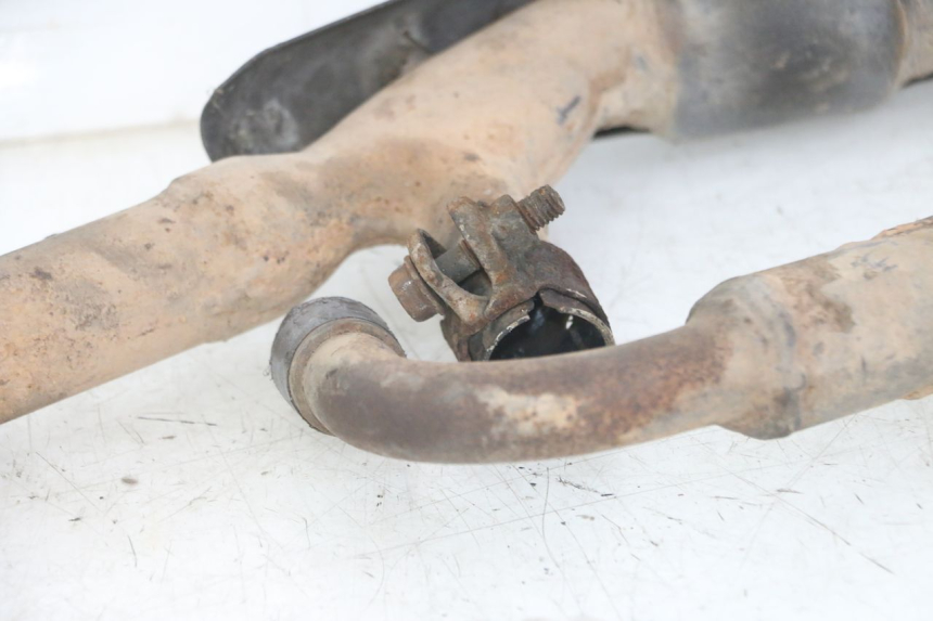 photo de COLECTOR HONDA XLV VARADERO 125 (2000 - 2006) - Ángulo de visión alternativo