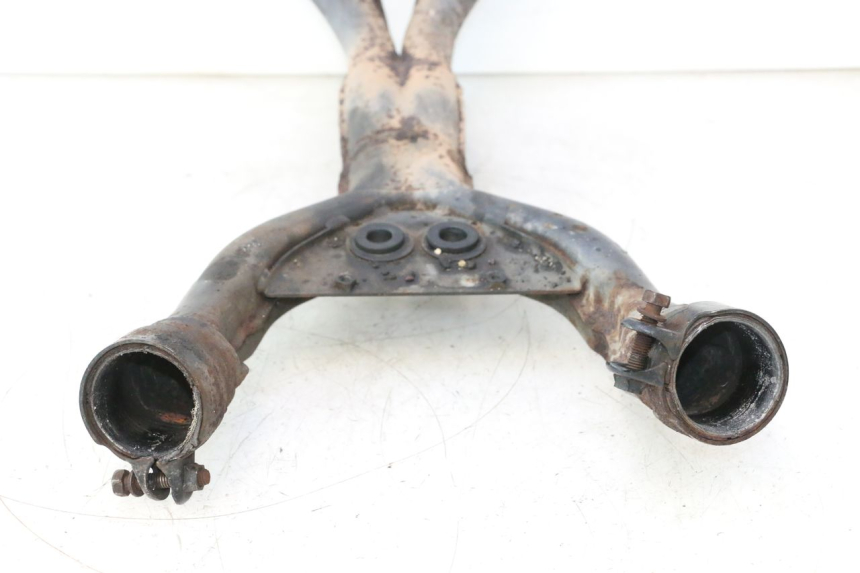photo de COLECTOR KAWASAKI ZZR 600 (1995 - 2004) - Detalles de los puntos de fijación