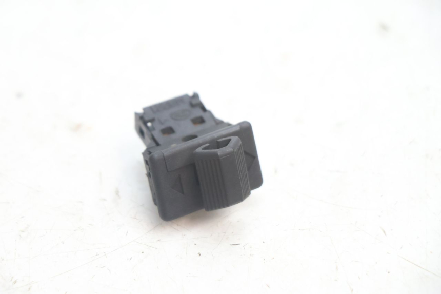 photo de INTERRUPTOR DE INTERMITENTES PEUGEOT BUXY 50 (1993 - 1998) - Vista principal