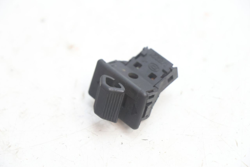 photo de INTERRUPTOR DE INTERMITENTES PEUGEOT BUXY 50 (1993 - 1998) - Detalle de la pieza