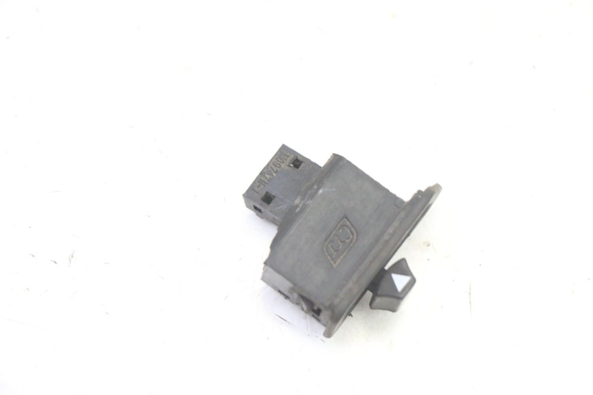 photo de INTERRUPTOR DE INTERMITENTES SYM FIDDLE 3 III 125 (2014 - 2020) - Zoom estado de uso