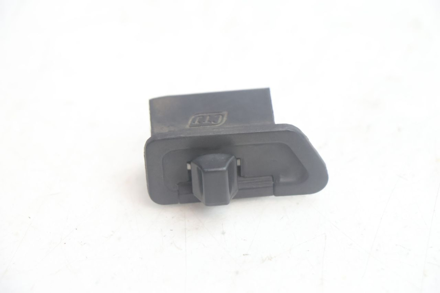 photo de CONMUTADOR INTERMITENTE SYM FIDDLE 3 III 50 (2014 - 2020) - Detalle de la pieza