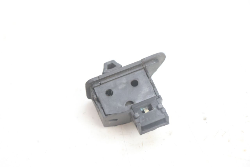 photo de CONMUTADOR INTERMITENTE SYM FIDDLE 3 III 50 (2014 - 2020) - Otra perspectiva