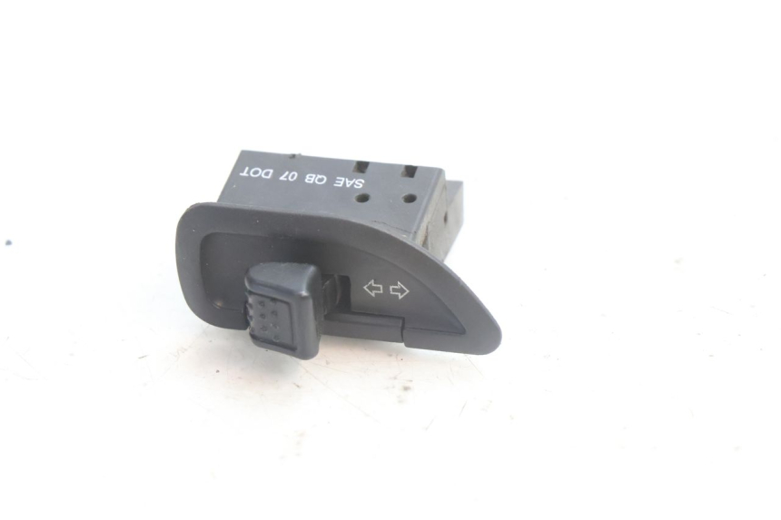photo de CONMUTADOR INTERMITENTE PIAGGIO LIBERTY IGET 4T 50 (2021 - 2025) - Vista principal