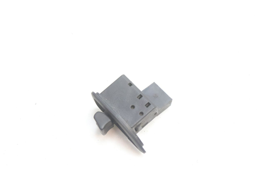 photo de INTERRUPTOR DE INTERMITENTES. PIAGGIO MP3 LT 400 (2007 - 2012) - Detalle de la pieza