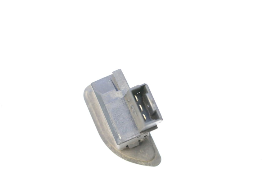 photo de CONMUTADOR INTERMITENTE PIAGGIO MP3 125 (2006 - 2014) - Otra perspectiva