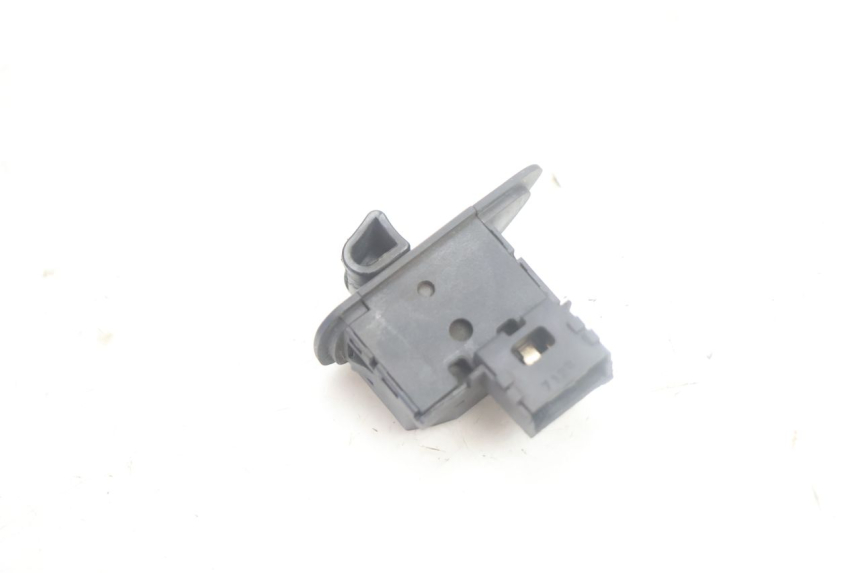photo de CONMUTADOR INTERMITENTE PIAGGIO MP3 500 (2016 - 2018) - Zoom estado de uso