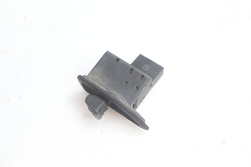 photo de CONMUTADOR INTERMITENTE PIAGGIO MP3 125 (2006 - 2014) - Detalle de la pieza