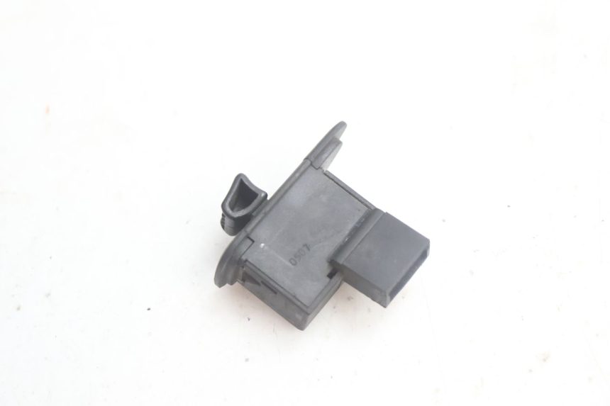 photo de CONMUTADOR INTERMITENTE PIAGGIO MP3 125 (2006 - 2014) - Zoom estado de uso