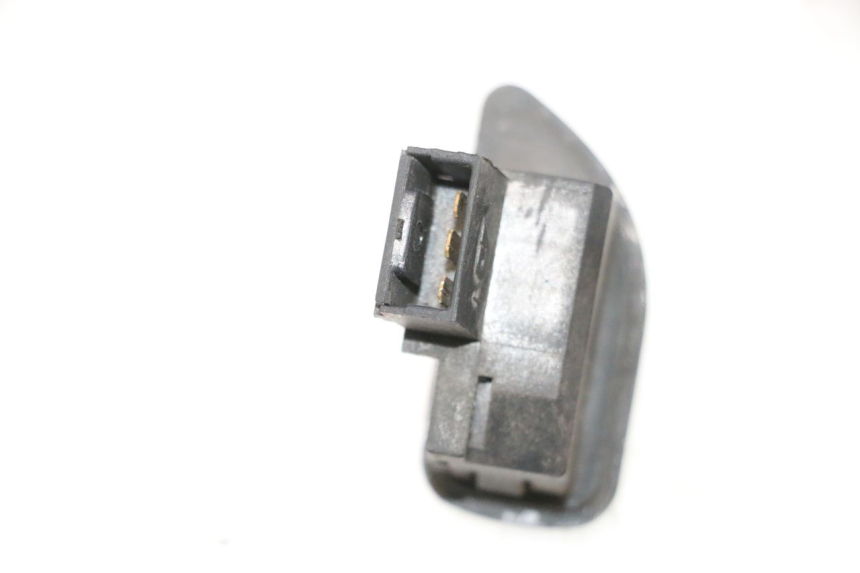 photo de CONMUTADOR INTERMITENTE PIAGGIO MP3 500 (2011 - 2015) - Zoom estado de uso