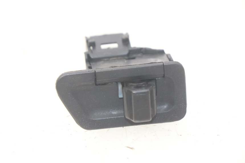 photo de INTERRUPTOR DE INTERMITENTES SYM ORBIT III 3 4T 50 (2018 - 2021) - Vista principal