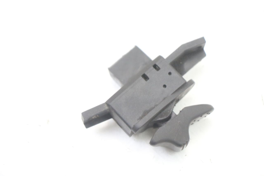 photo de INTERRUPTOR DE INTERMITENTES PIAGGIO VESPA GRANTURISMO 125 (2003 - 2007) - Detalle de la pieza