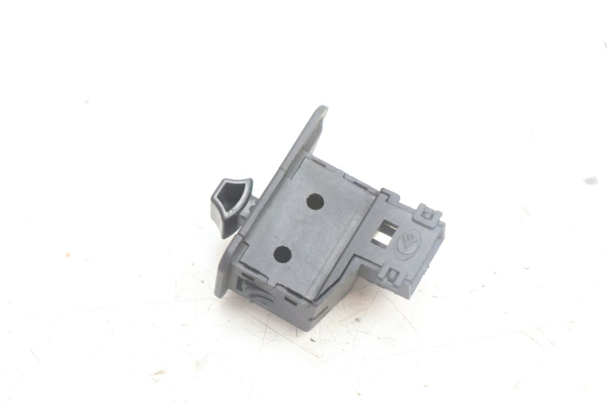 photo de CONMUTADOR INTERMITENTE JM MOTORS SANTANA EVO 50 (2024 - 2026) - Detalle de la pieza