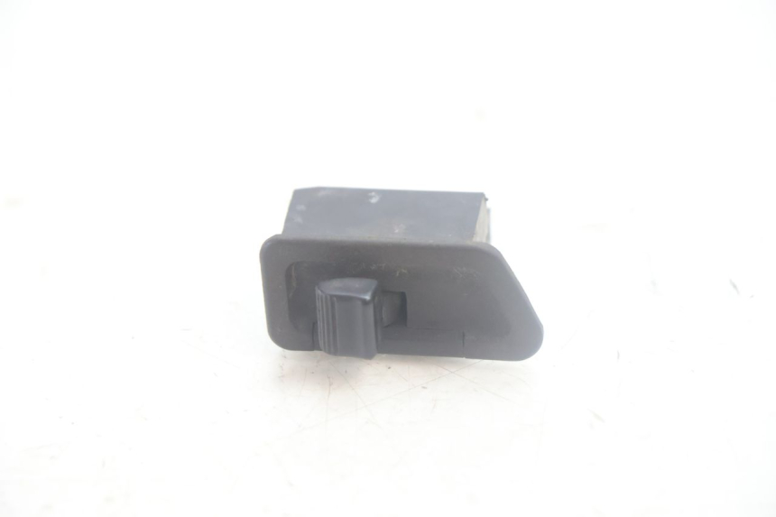photo de INTERRUPTOR DE INTERMITENTES HONDA SCV LEAD 100 (2003 - 2007) - Vista principal