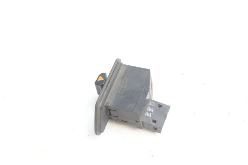 photo de CONMUTADOR INTERMITENTE HONDA SH 125 (2001 - 2003) - Detalle de la pieza