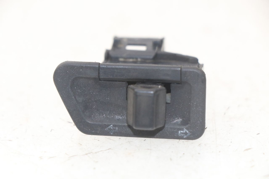 photo de CONMUTADOR INTERMITENTE SYM SYMPHONY 50 (2009 - 2015) - Vista principal