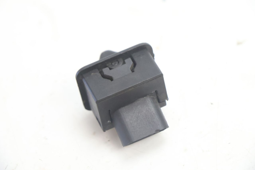 photo de CONMUTADOR INTERMITENTE PIAGGIO TYPHOON 50 (1993 - 1999) - Vista general del producto