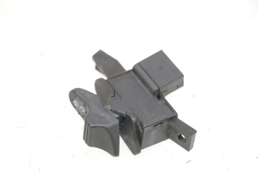 photo de CONMUTADOR INTERMITENTE PIAGGIO VESPA GTS SUPER IE 125 (2009 - 2016) - Otra perspectiva