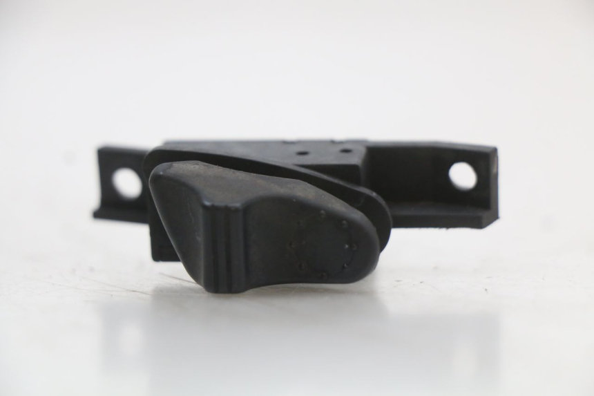 photo de INTERRUPTOR DE INTERMITENTES PIAGGIO VESPA S 2T 50 (2007 - 2014) - Detalle de la pieza