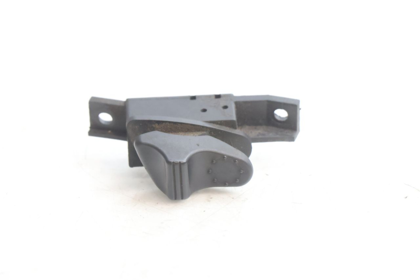 photo de INTERRUPTOR DE INTERMITENTES PIAGGIO VESPA S 2T 50 (2007 - 2014) - Vista principal