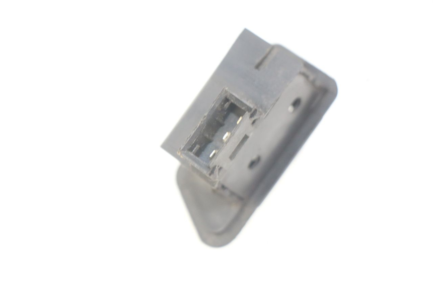 photo de INTERRUPTOR DE INTERMITENTES EUROCKA VIRTUALITY GT 4T 50 (2011 - 2017) - Detalle de la pieza