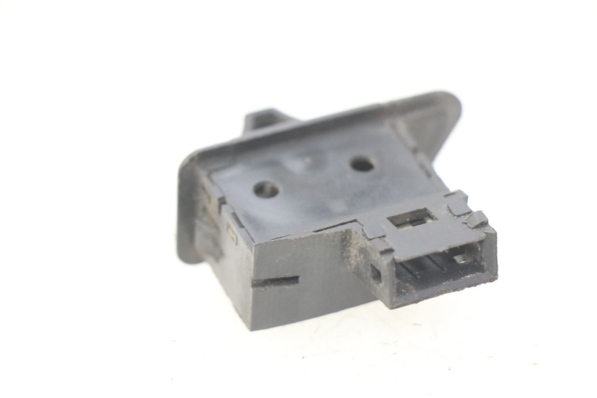 photo de INTERRUPTOR DE INTERMITENTES EUROCKA VIRTUALITY GT 4T 50 (2011 - 2017) - Zoom estado de uso