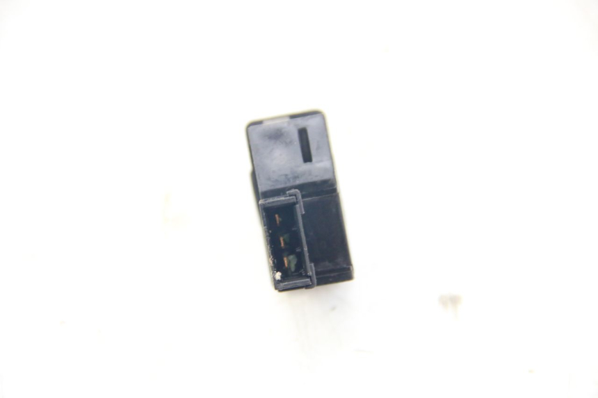 photo de INTERRUPTOR DE INTERMITENTES HONDA VISION NSC R 50 (2013 - 2015) - Detalle de la pieza