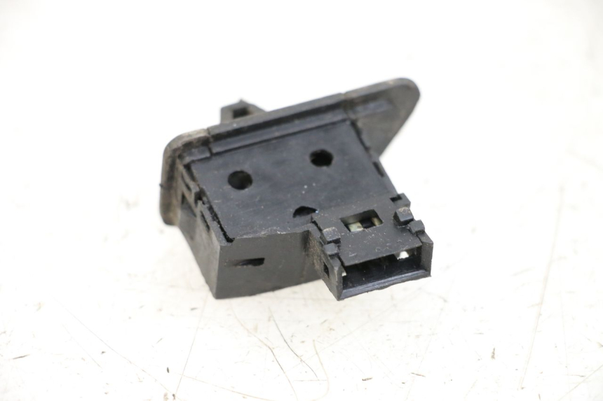 photo de INTERRUPTOR DE INTERMITENTES. SYM X-PRO 4T 50 (2014 - 2021) - Zoom estado de uso