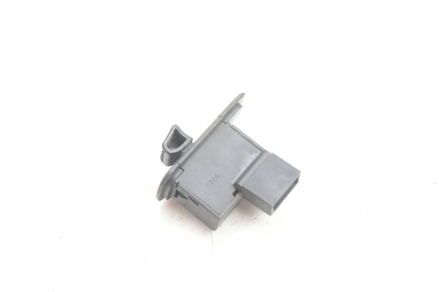 photo de CONMUTADOR INTERMITENTE PIAGGIO X8 STREET 125 (2006 - 2007) - Zoom estado de uso