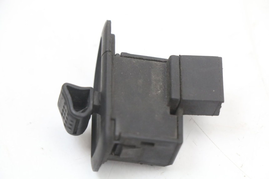 photo de INTERRUPTOR DE INTERMITENTES PIAGGIO ZIP 2T 50 (2009 - 2019) - Detalle de la pieza