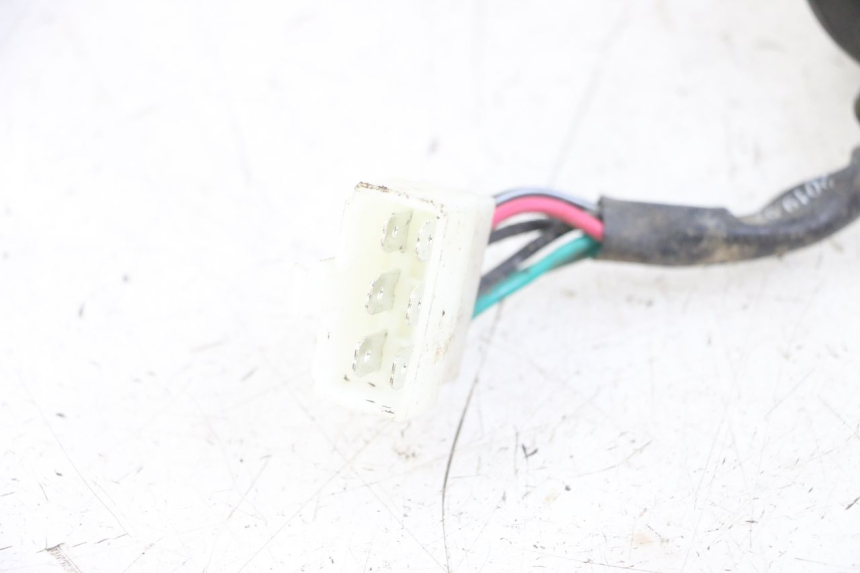 photo de CONMUTADOR DE ENCENDIDO SYM CROX 4T 50 (2016 - 2023) - Primer plano técnico