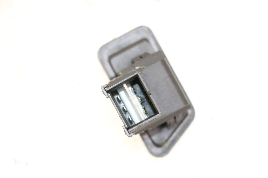 photo de CONMUTADOR CONTACTO COPA LONGJIA SHARPY 125 (2020 - 2024) - Detalle de la pieza